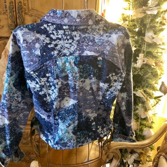 HP 🎉 Beautiful Colors in this tailored jacket🍁 - Picture 2 of 6